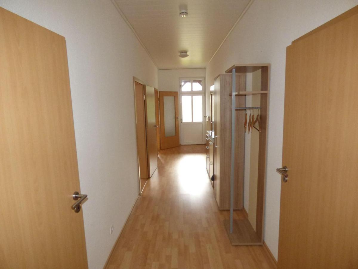 Sonnige-Ferienwohnung-100Qm-Im-1-Obergeschoss-Der-Villa-Walhall-In-Einem-Parkaehnlichen-Garten Sellin  Esterno foto